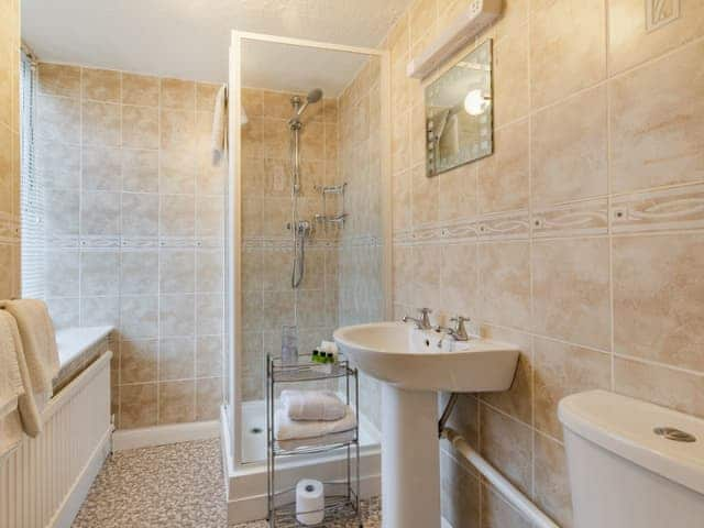 En-suite | Smugglers Rock House, Ravenscar, near Robin Hoods Bay