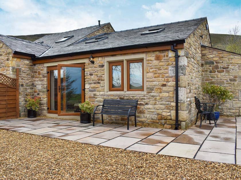Exterior | Pendle Holiday Cottages- Roosters Rest - Pendle Holiday Cottages, Barley, near Clitheroe
