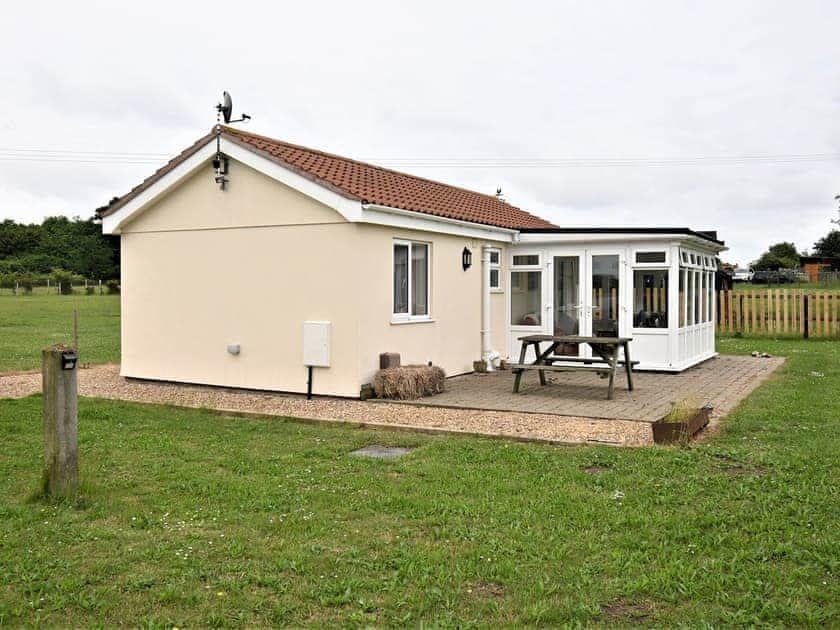 Exterior | Orchard Farm Cottage, Barnby, near Beccles