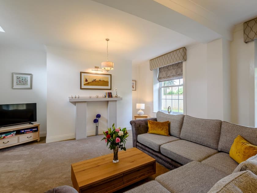 Burgh Hall Holiday Apartments Goodwood in Burgh le Marsh, near Skegness Hoseasons