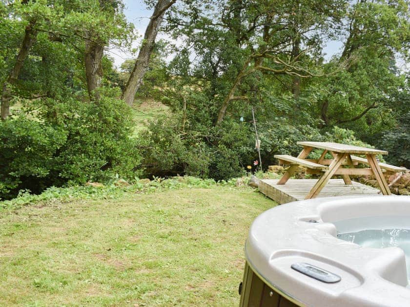 Hot tub | Heron Cottage - Water Mill Holidays, Little Salkeld, near Penrith