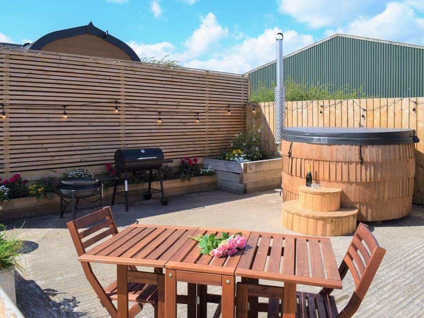 Hot tub | The Nest - Tynely Farm, Tynely, near Embleton