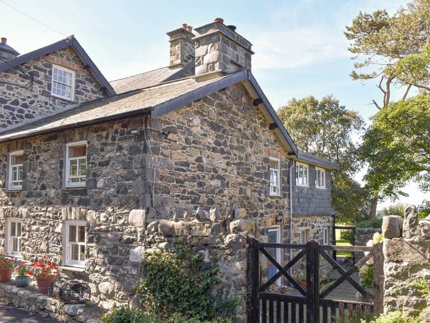 Exterior | Y Popty - Pentre Bach Holiday Cottages, Llwyngwril, near Barmouth