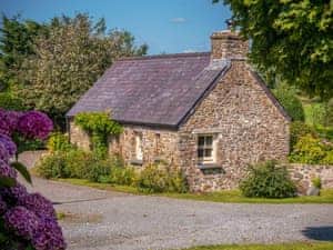 Exterior | Primrose Cottage - Summerhill Cottages, Amroth