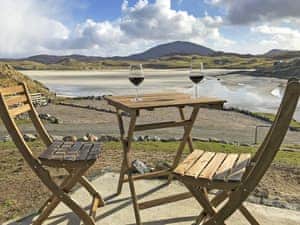 Sitting-out-area | Hebridean Hideaways- Carnish Byre - Hebridean Hideaways, Carnish