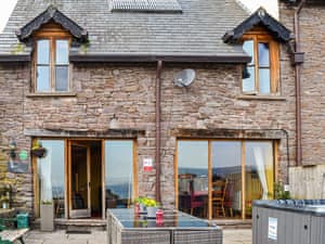 Exterior | Peacock Cottage - Coity Bach, Talybont-On-Usk