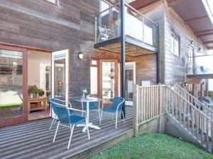 Decking | Trebisken, Porthtowan