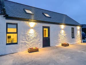 Exterior | Claunch - Galloway Farmstay, Newton Stewart