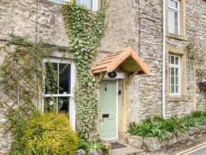 Characterful holiday home | Ivy Cottage, Grassington, near Skipton