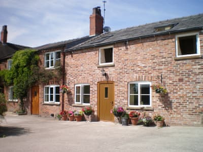 Exterior | Farmhouse Cottage - Colley Mill Farm, North Rode