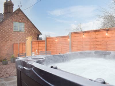 Hot tub | The Classroom, Bridgnorth and Ironbridge