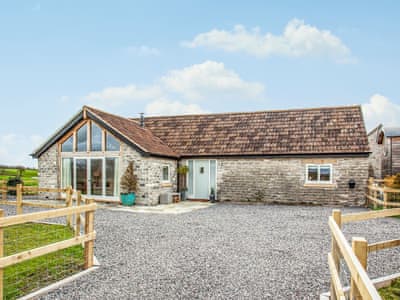 Exterior | Old Farm Barn, Southwood, near Glastonbury