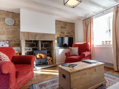 Living area | Perriwinkle Cottage, Great Longstone, near Bakewell