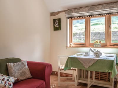 Living area | East View Farm : Badgers Den - East View Farm, Westbrook