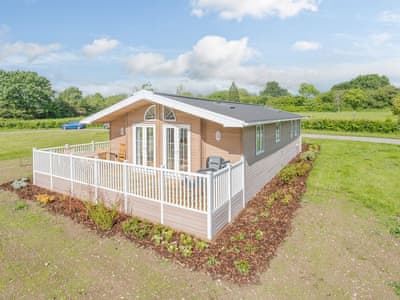 Exterior | Mahonia Lodge, Mercia Marina, Willington