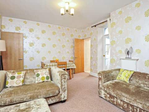 Living room | 10a Trinity Mews - Trinity Mews Holidays, Torquay