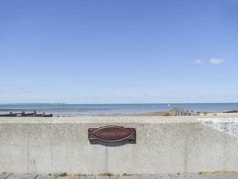 Expansive sea views | Oyster Cottage, Whitstable