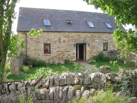 Exterior | Stable Cottage - Blackpitt Farm, near Moreton-in-Marsh