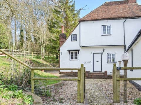 Exterior | The Cottage at Harple Farm, Detling, near Maidstone