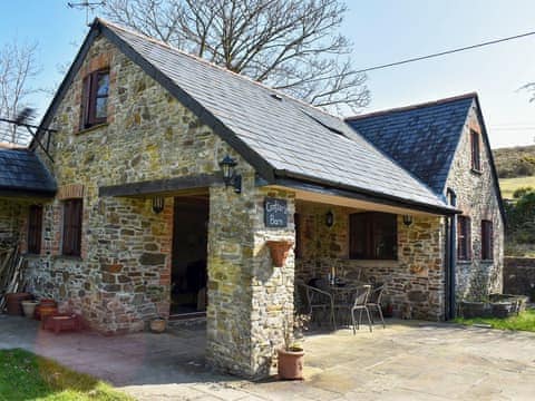 Exterior | Crofter&rsquo;s Barn, Brentor