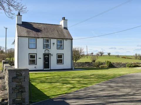 Exterior | Glanrhyd, Llanfechell, near Amlwch