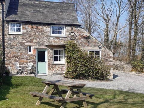 Exterior | Appleloft, Pencuke, near Bude