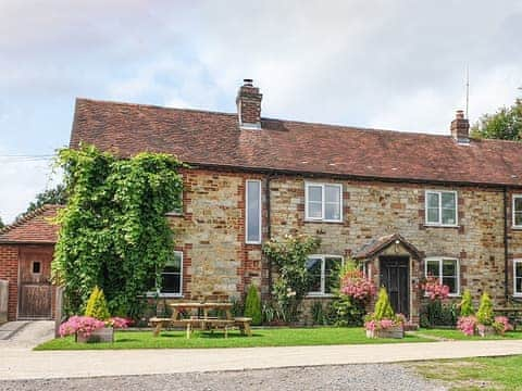 Exterior | Nutley Farmhouse, Uckfield