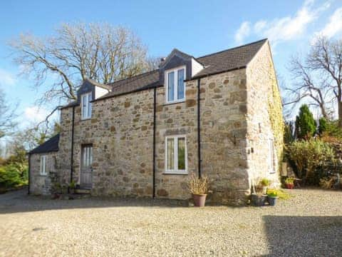 Exterior | Plas Llanfair Cottages- Seaview Cottage - Plas Llanfair Cottages, Angelsey