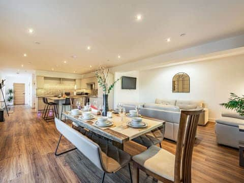 Dining Area | Shooting Star - Talog Country Retreat, Talog