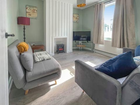 Living room | Violet Bay, Weymouth