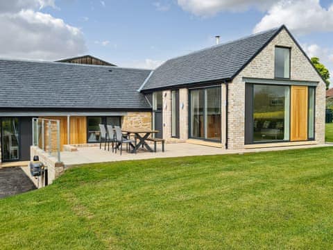 Exterior | Falcon Cottage, Linlithgow