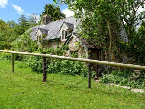 Exterior | Lower Goytre Farmhouse, Knighton