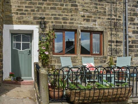 Exterior | Lodge Farm Cottage, Haworth