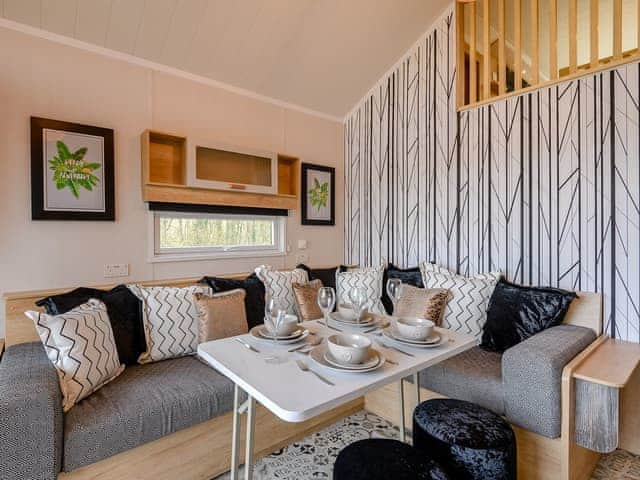 Living area | Woodpecker Lodge - Hole Farm, Alderbury, near Salisbury