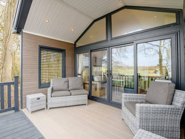 Sitting-out-area | Woodpecker Lodge - Hole Farm, Alderbury, near Salisbury