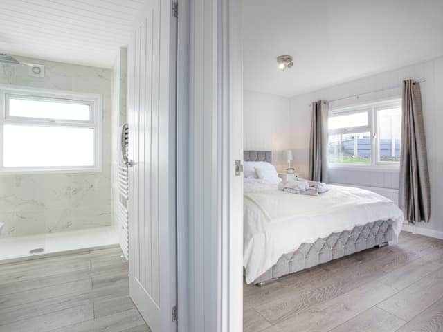 Double bedroom | Lookout Lodge - Moorland Views, Newton Abbot