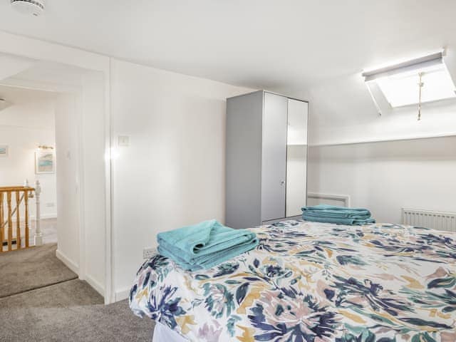 Double bedroom | 3 Edinburgh Villas - Edinburgh Villas, Torquay