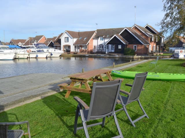 Outdoor area | David&rsquo;s Island, Wroxham