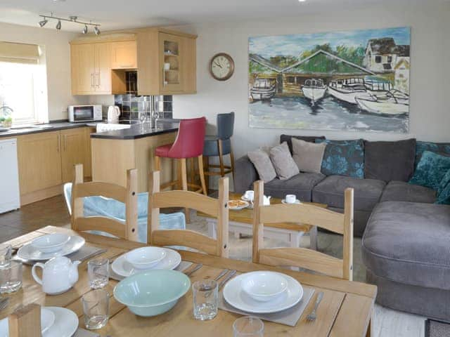 Open plan living space | David&rsquo;s Island, Wroxham