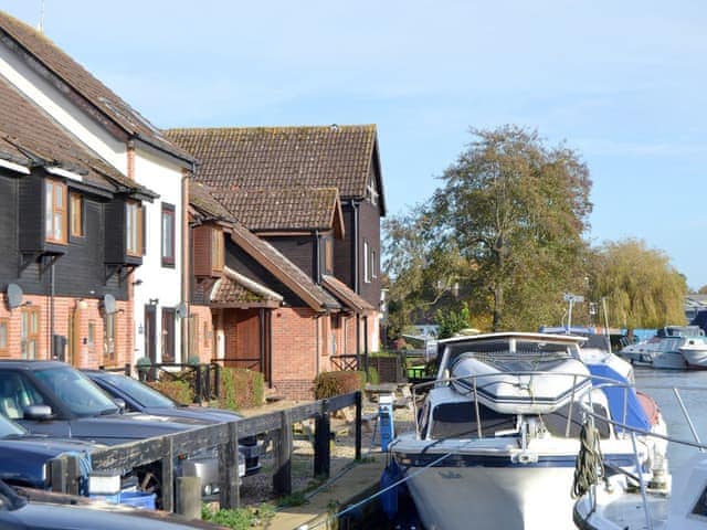 Exterior | David&rsquo;s Island, Wroxham