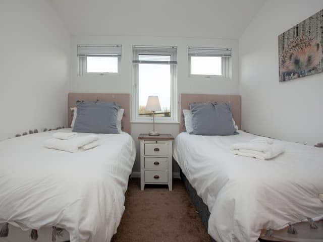 Twin bedroom | Moornook 7 - Moorland Views, Newton Abbot