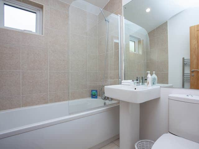 Bathroom | Moornook 7 - Moorland Views, Newton Abbot