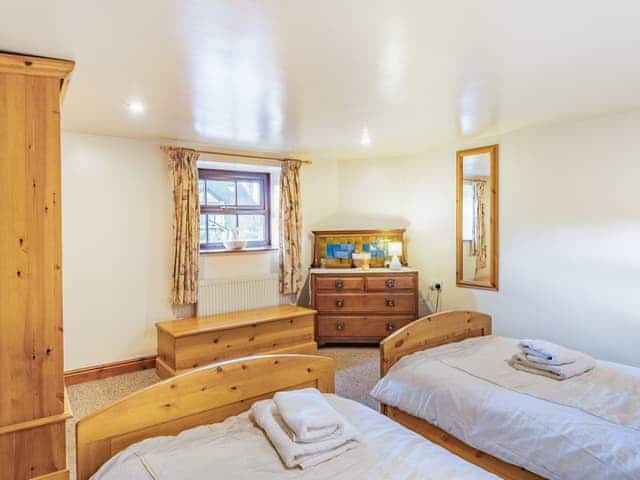 Twin bedroom | The Barn - Hardhorn Breaks, Poulton Le Fylde