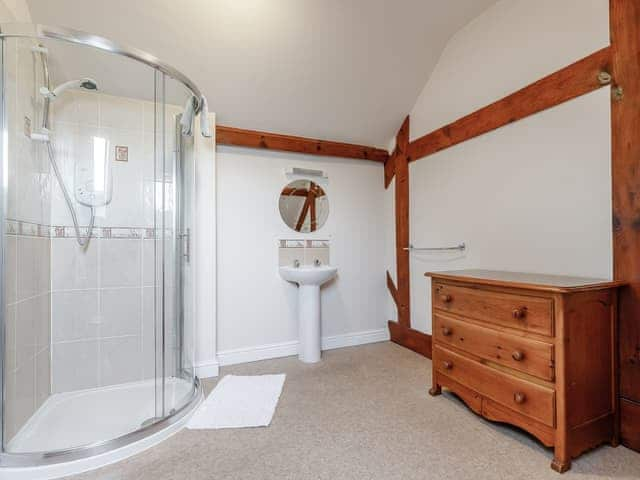 En-suite | The Granary - Offley Grove Farm, Adbaston, near Stafford