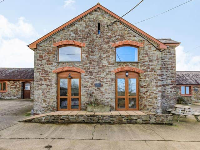 Exterior | The Granary - Oldiscleave Farm Cottages, Bideford