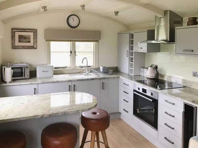 Kitchen area | Sage - Hurlditch Court - Sage, Lamerton