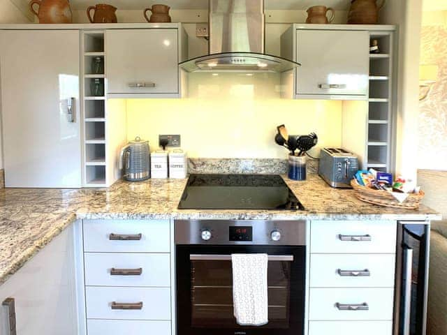 Kitchen area | Sage - Hurlditch Court - Sage, Lamerton