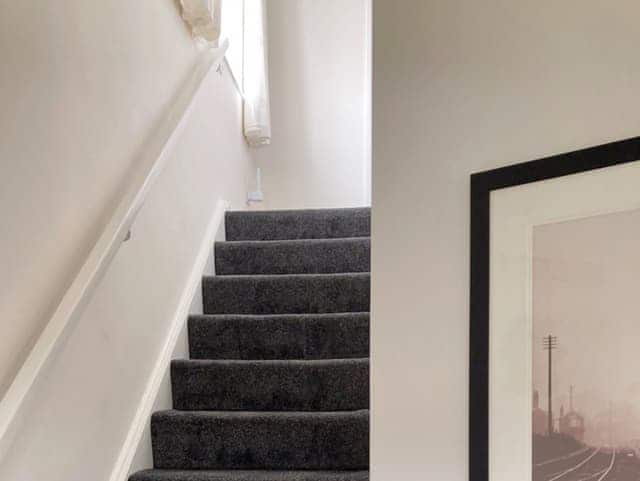 Stairs | Vale View, Richmond