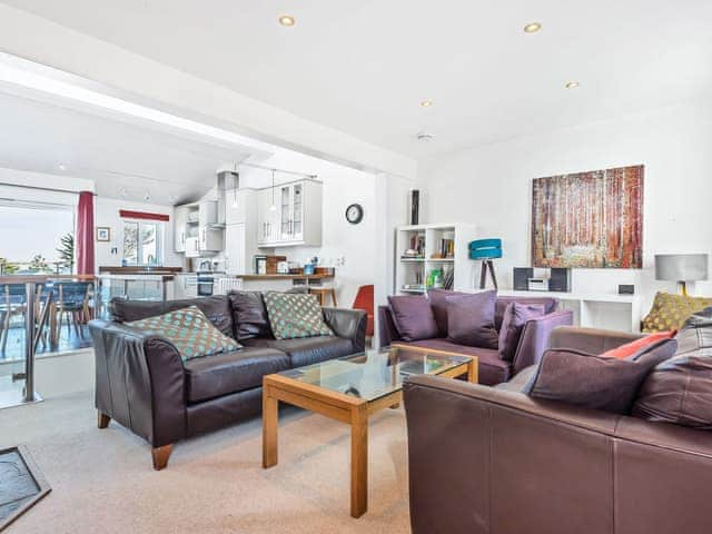 Open plan living space | The Quarry, Portscatho