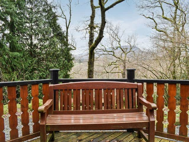 Sitting-out-area | Blelham TarnNeaum Crag, Skelwith Bridge